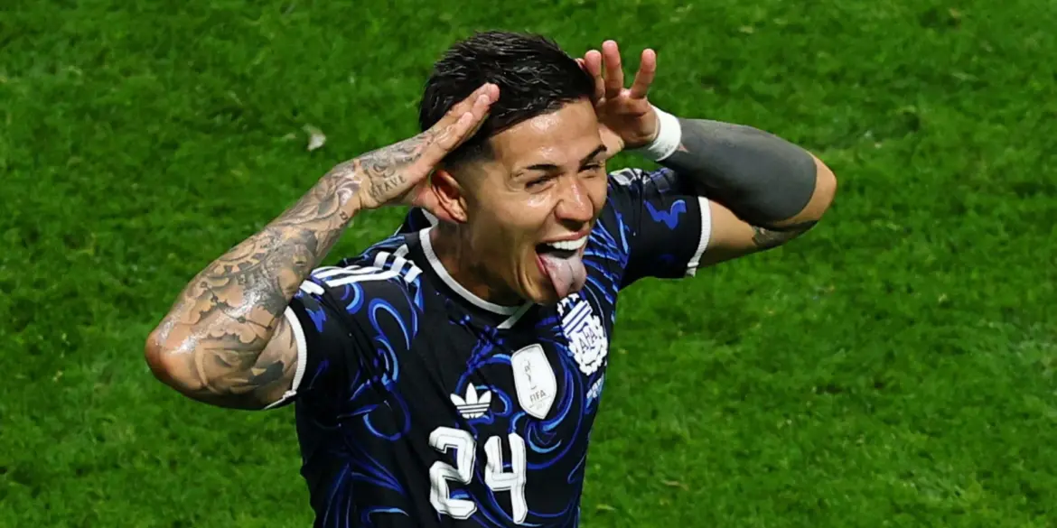 Photo: 🔵 Ultimatum: Chelsea give City a deadline of 5pm today for Enzo Fernandez 💥